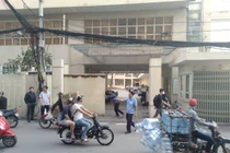 Cảnh tượng ở trụ sở Bộ GD-ĐT sau tin Thứ trưởng Lê Hải An qua đời, ngã từ tầng cao