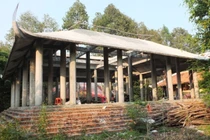 Phó GĐ Sở Đồng Tháp gây tội gì liên quan miếu thờ Bà Chúa Xứ?