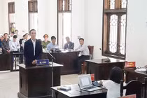 Vụ Phan Sào Nam: Hoãn tòa vì nguyên Bộ trưởng Trương Minh Tuấn vắng mặt 