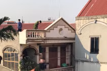 Ninh Hiệp: Phát hiện người phụ nữ chết trong tư thế treo cổ ở lan can