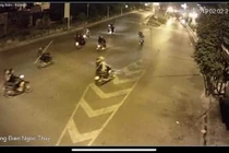 Truy bắt nhóm đối tượng cầm dao, kiếm cướp tài sản trong đêm ở Hà Nội