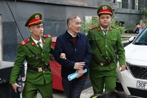 Xét xử AVG: Cựu chủ tịch MobiFone Lê Nam Trà khai nhận 2 triệu USD từ hai thùng carton