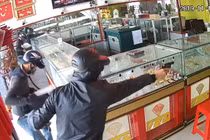 Cướp tiệm vàng nhan nhản: Thủ đoạn tinh vi, ra tay càng táo tợn