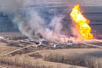 Giành giật từng căn nhà, Ukraine ép Nga vào thế "tự bắn chân mình"