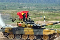 Vì sao tuyển xe tăng Việt Nam có thể lái T-72B3 chạy 72-75km/h?