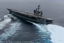 Ngơ ngác kỹ năng “Drift” của siêu hàng không mẫu hạm Mỹ