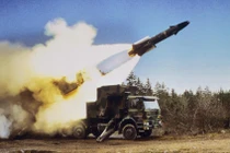 Tên lửa diệt hạm RBS-15 sẽ khiến tàu chiến Nga "rụt rè"?