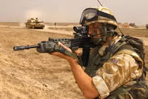 SA80: khẩu súng trường bullpup tệ hại nhất thế giới