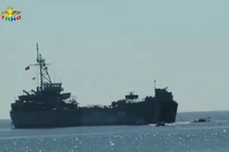 Việt Nam nâng cấp hàng loạt tàu chiến Mỹ thế nào? 