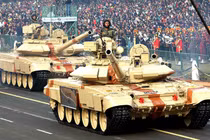 CIA giải mã lý do vũ khí Nga đắt hàng ở Ấn Độ