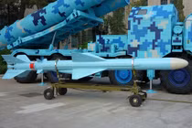 Trung Quốc bán tên lửa chống hạm C-802A cho Venezuela: Đòn đau cho Mỹ?