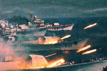 Thừa tàu chiến, Trung Quốc tống tiễn một phát 4 tàu khu trục cổ