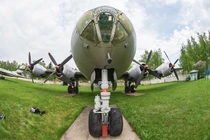 Soi nội thất máy bay ném bom Tu-4 cuối cùng của Nga