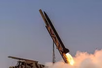 Giải bí ẩn tên lửa đạn đạo Nazeat 10 Iran mới lộ