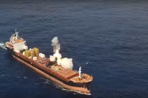 Lý do VN nên mua ngay tên lửa LORA của Israel