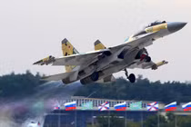 Trung Quốc hoãn mua tiêm kích Su-35 vì giá đắt?