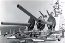 Chiến hạm Marat và 871 ngày sống mãi với Leningrad (P2)