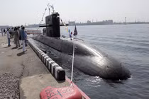 Nga phát triển tàu ngầm diesel-điện mạnh hơn Kilo