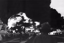 Ảnh hiếm về tai nạn tàu sân bay thảm khốc nhất Mỹ