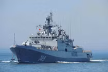 Nga muốn bán tàu chiến Project 11356M, Việt Nam nên quan tâm?