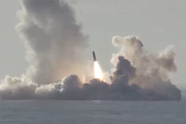 Hàn Quốc phóng thành công tên lửa đạn đaọ từ tàu ngầm