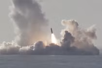 Hàn Quốc phóng thành công tên lửa đạn đaọ từ tàu ngầm