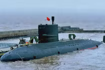 Báo Trung Quốc chê bai thậm tệ tàu ngầm Kilo của Nga