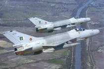 Ngạc nhiên: Trung Quốc vẫn còn sử dụng biến thể của MiG-21 Liên Xô