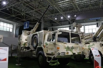 Trung Quốc chào bán pháo phòng không cao tốc 76mm