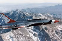 Tìm hiểu phiên bản nhỏ của F-105 trong CT Việt Nam