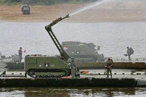 Lộ diện xe công binh cực độc của Quân đội Nga