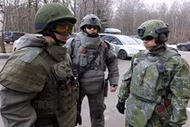 Trang bị "chiến binh tương lai" Ratnik giúp lính Nga tàng hình?