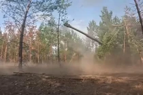 Pokrovsk hạ nhiệt, Toretsk bùng cháy: Mục tiêu chính của Nga sắp lộ diện?