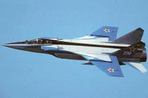 Phó Thủ tướng Nga đề nghị sản xuất lại tiêm kích MiG-31