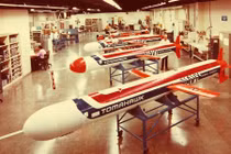 Ảnh hiếm dây chuyền sản xuất tên lửa Tomahawk Mỹ