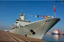 Soi mặt tàu tình báo mới của Hải quân Trung Quốc