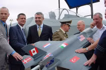 Truyền thông Mỹ tố cáo chương trình F-35 là "vụ lừa đảo thế kỷ"