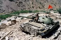 Chùm ảnh màu hiếm về Hồng quân Liên Xô ở Afghanistan