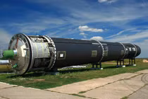 Tại sao Mỹ - Nga đồng thuận, ép Ukraine tự hủy tên lửa R-36M "Quỷ Satan"?