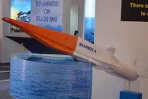 Nga thử nghiệm thành công tên lửa Zircon, Ấn Độ được "thơm lây"