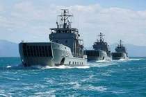 Australia tặng tàu đổ bộ cũ cho Hải quân Philippines