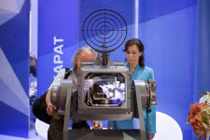 Thăm quan vũ khí Hải quân Nga ở IMDS-2015 (3)