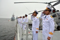 Toàn cảnh tàu chiến Việt Nam duyệt binh hoành tráng ở Nga