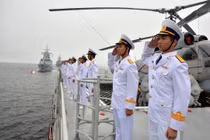 Toàn cảnh tàu chiến Việt Nam duyệt binh hoành tráng ở Nga