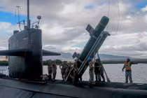Tại sao Hải quân Mỹ trang bị lại tên lửa Harpoon cho tàu ngầm? 