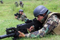 Hé mở súng bullpup hiện đại bậc nhất TG ở Việt Nam