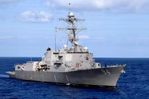 Sức mạnh hủy diệt của khu trục USS Nitze của Mỹ vừa áp sát Venezuela