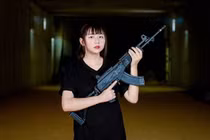 Chuyên gia vũ khí Nga nói gì về súng trường STV Việt Nam sản xuất?