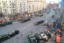 Vũ khí “khủng” dồn dập về Moscow sẵn sàng cho ngày 9/5