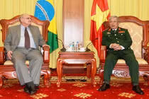 Hợp tác quốc phòng Việt Nam, Brazil nên đi vào thực chất